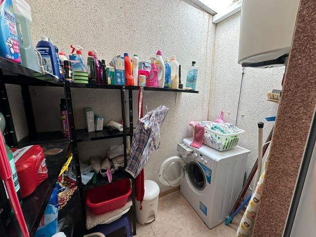 3 quarto Moradia para venda em La Marina, Elche / Elx com piscina garagem - 180 000 € (Ref: 9779074)