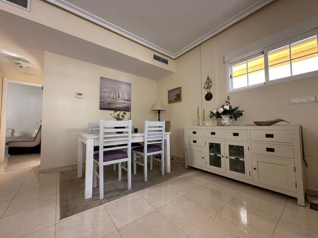 3 soveværelse Villa til salg i La Marina, Elche / Elx med swimmingpool - € 195.000 (Ref: 9781119)