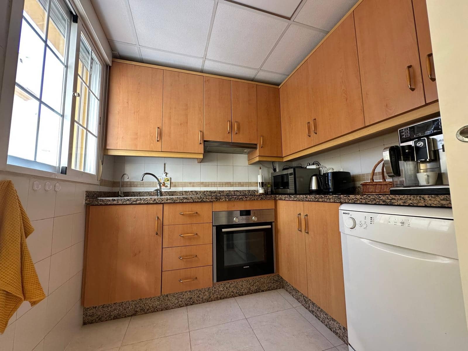 3 bedroom Villa for sale in La Marina with pool - € 195,000 (Ref: 9781119)