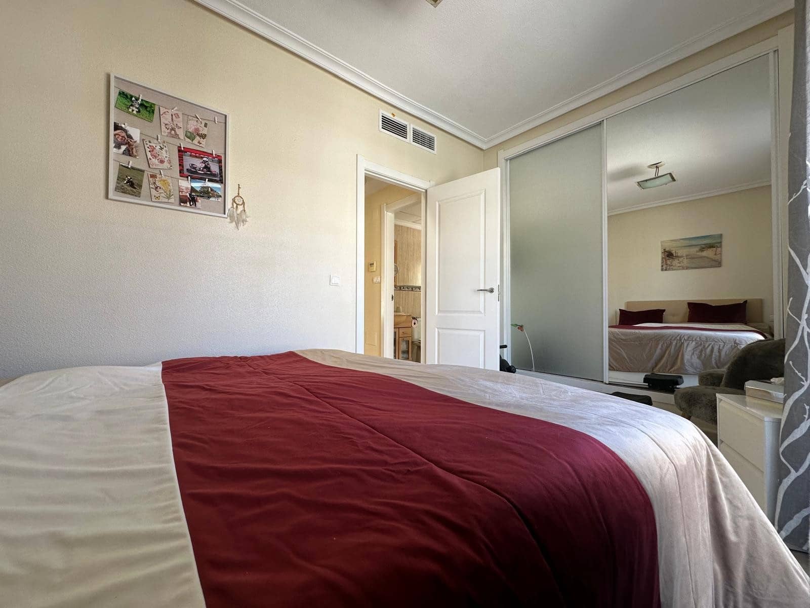 3 bedroom Villa for sale in La Marina with pool - € 195,000 (Ref: 9781119)