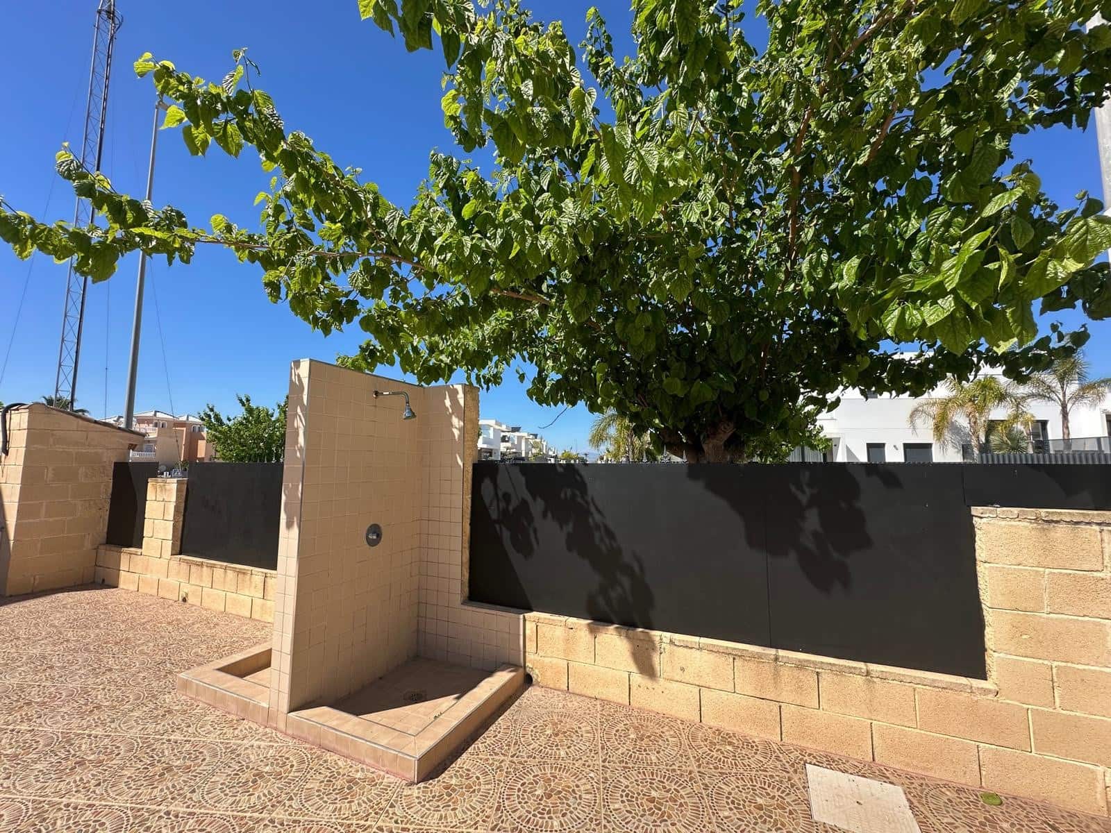 3 bedroom Villa for sale in La Marina with pool - € 195,000 (Ref: 9781119)