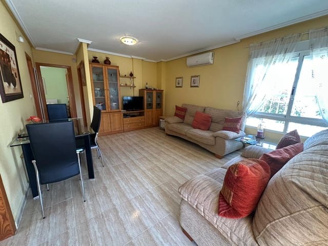 3 soveværelse Villa til salg i La Marina, Elche / Elx med swimmingpool garage - € 195.000 (Ref: 9781391)