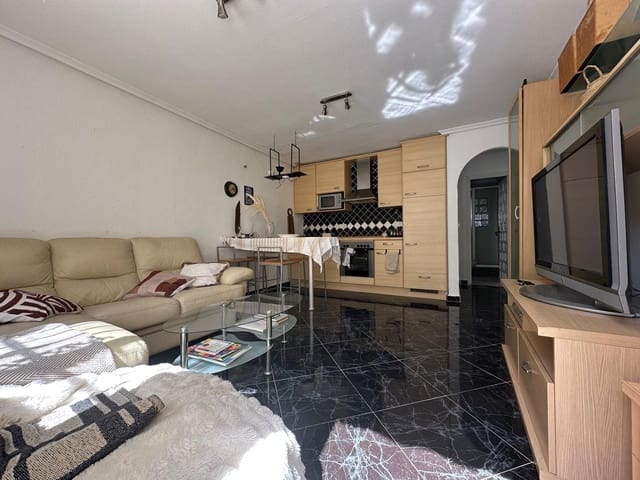 1 soveværelse Semi-Rækkehus til salg i La Marina, Elche / Elx - € 95.000 (Ref: 9782489)