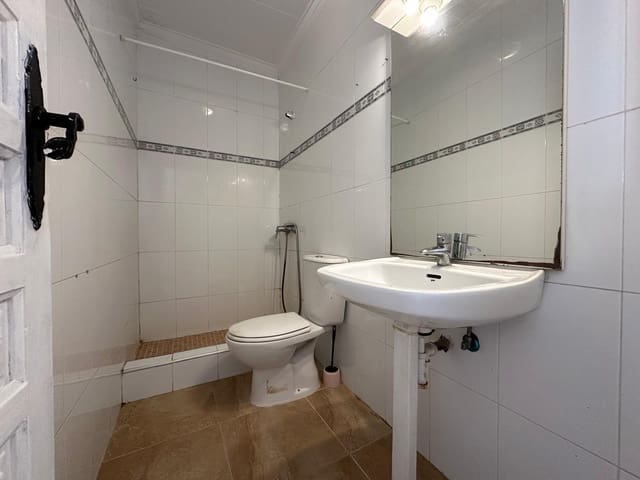 1 soverom Kjedet enebolig til salgs i La Marina, Elche / Elx - € 79 900 (Ref: 9784468)