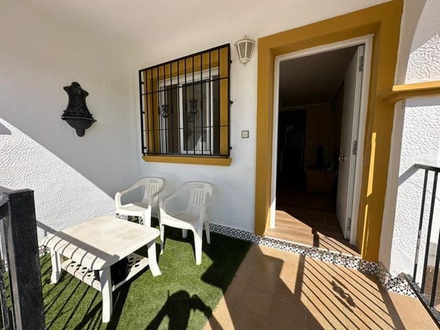 3 sypialnia Willa na sprzedaż w La Marina, Elche / Elx z basenem garażem - 195 000 € (Ref: 9787566)