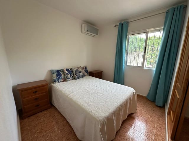 2 quarto Moradia Geminada para venda em La Marina, Elche / Elx com piscina garagem - 208 000 € (Ref: 9797755)