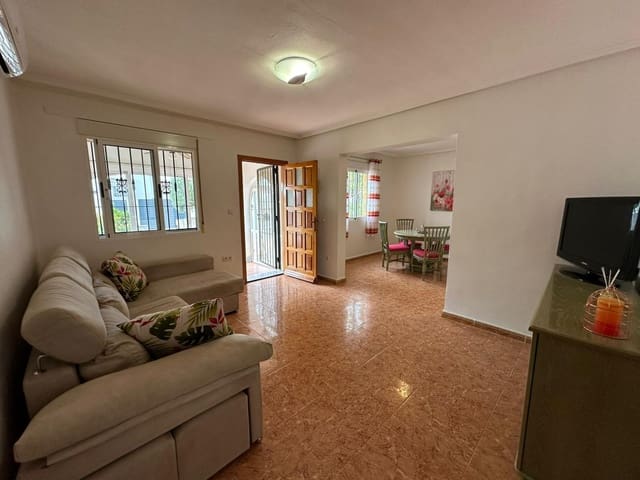 2 quarto Moradia Geminada para venda em La Marina, Elche / Elx com piscina garagem - 208 000 € (Ref: 9797755)
