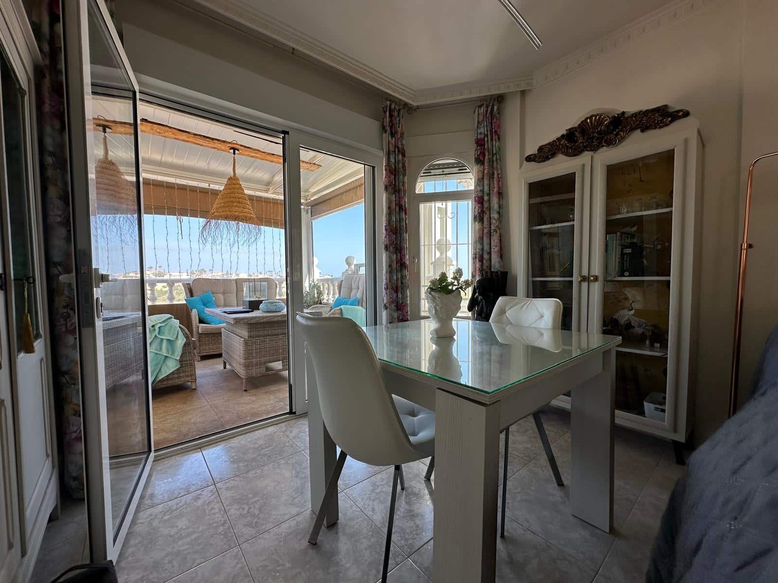 3 Zimmer Villa zu verkaufen in La Marina mit Pool Garage - 299.900 € (Ref: 9814617)