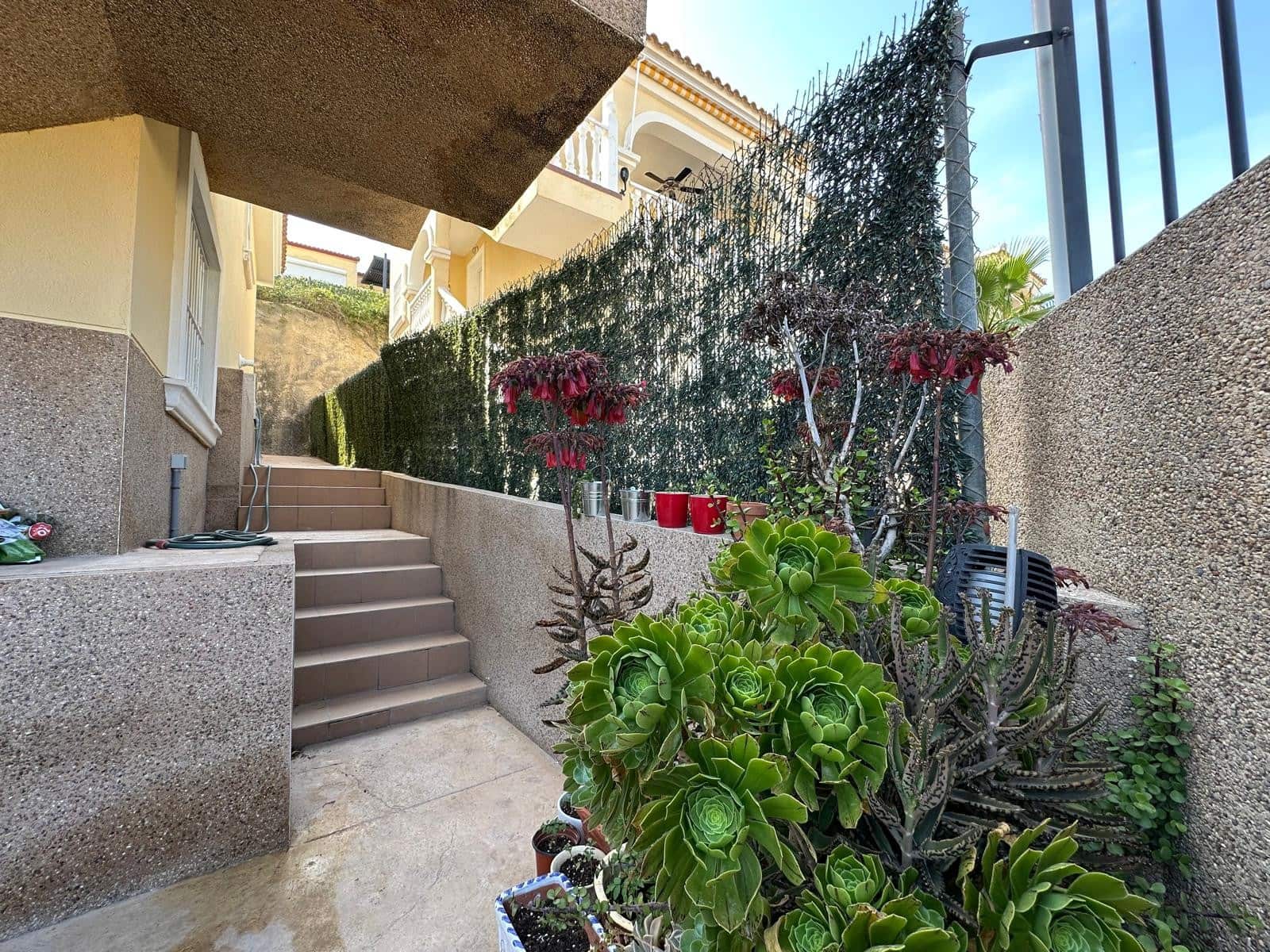 3 Zimmer Villa zu verkaufen in La Marina mit Pool Garage - 299.900 € (Ref: 9814617)