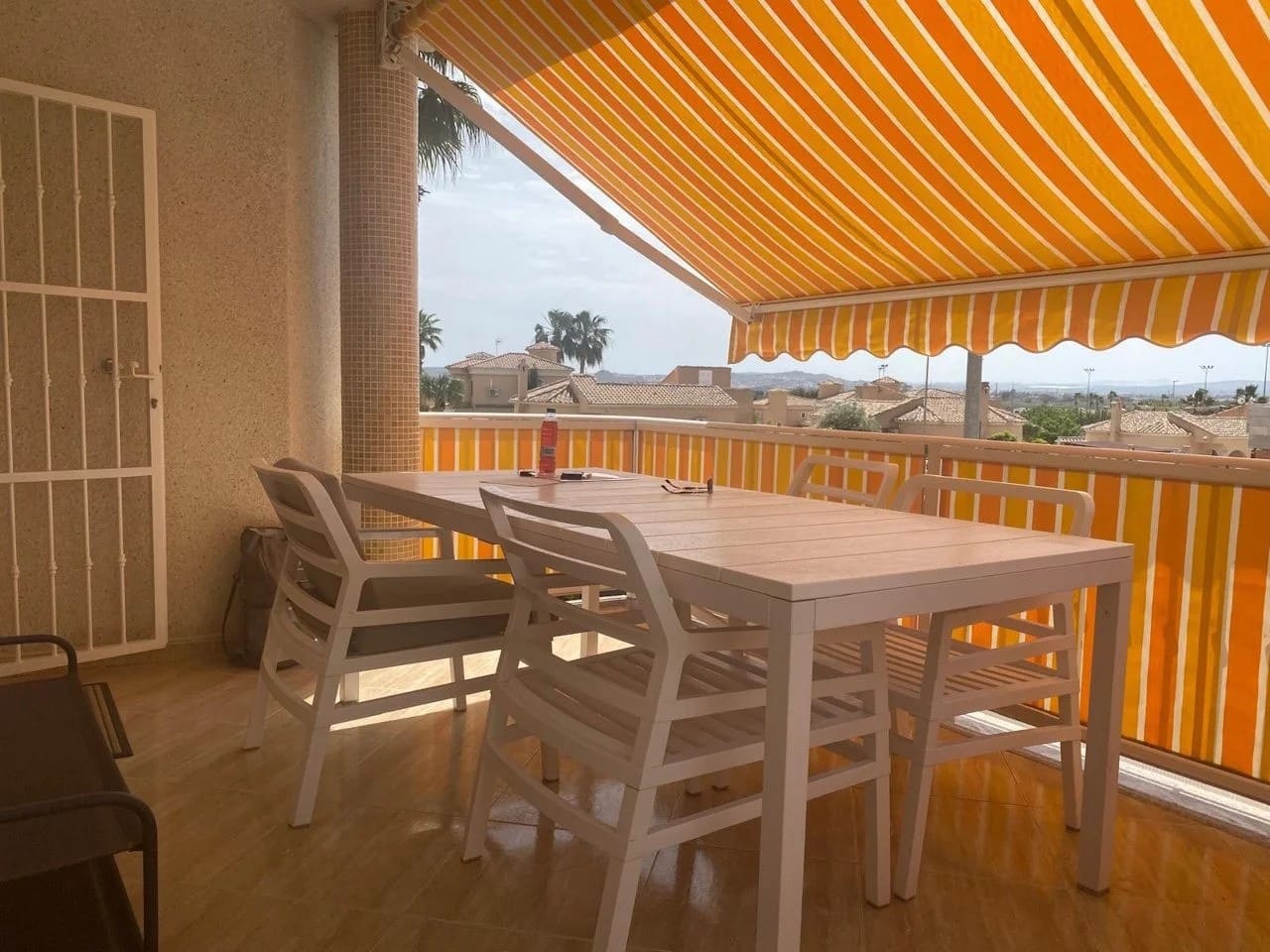 3 soveværelse Villa til salg i La Marina med swimmingpool garage - € 289.000 (Ref: 9838274)