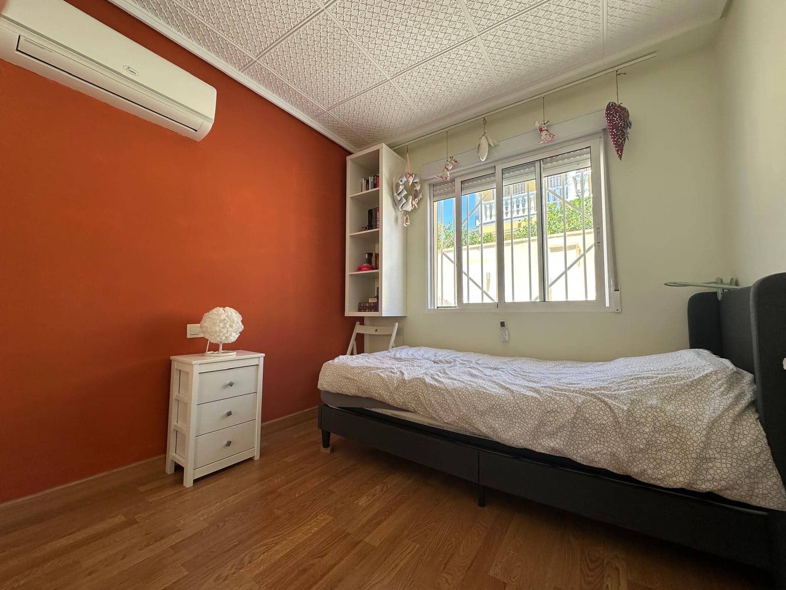 3 soveværelse Villa til salg i La Marina med swimmingpool garage - € 380.000 (Ref: 9867315)