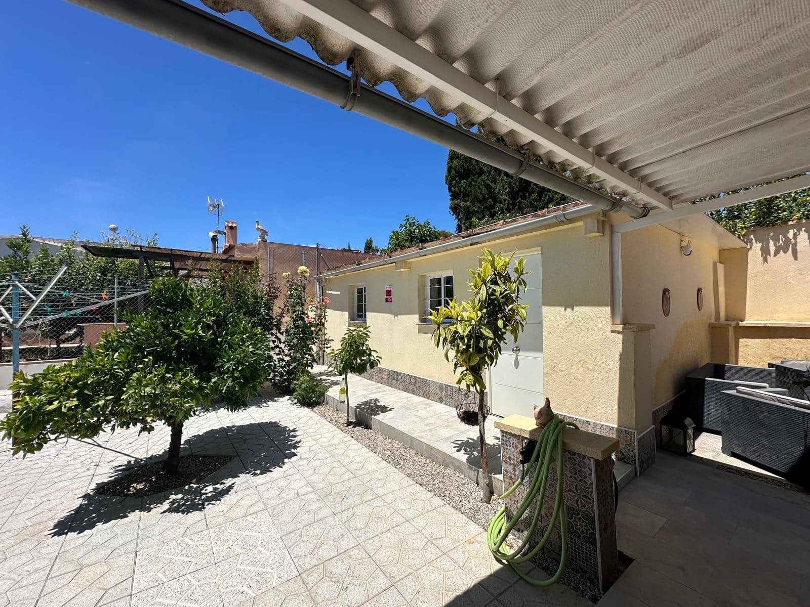 3 soveværelse Villa til salg i La Marina med swimmingpool garage - € 380.000 (Ref: 9867315)