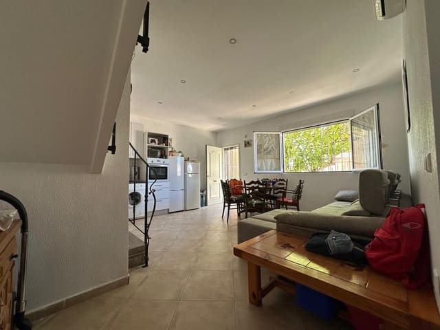 4 soverom Hus til salgs i La Marina, Elche / Elx - € 175 500 (Ref: 9867469)