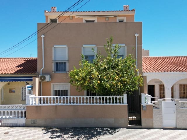 4 soverom Hus til salgs i La Marina, Elche / Elx - € 175 500 (Ref: 9867469)