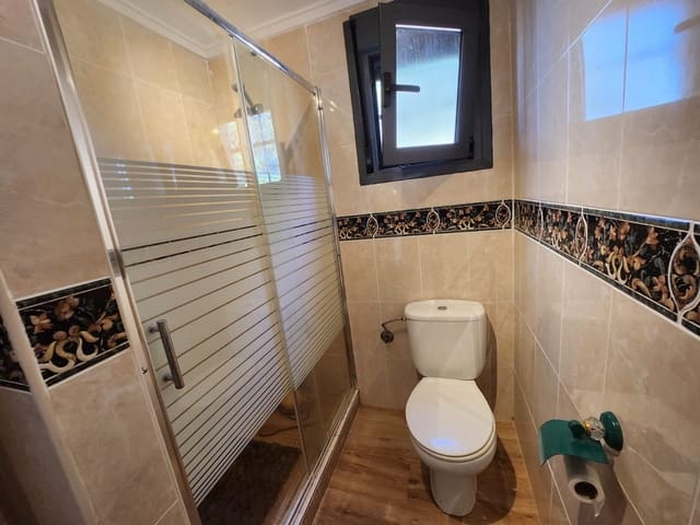 4 soverom Finca/Herregård til salgs i Villena med svømmebasseng garasje - € 255 000 (Ref: 9873858)