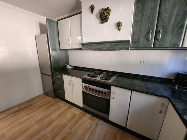 4 soverom Finca/Herregård til salgs i Villena med svømmebasseng garasje - € 255 000 (Ref: 9873858)