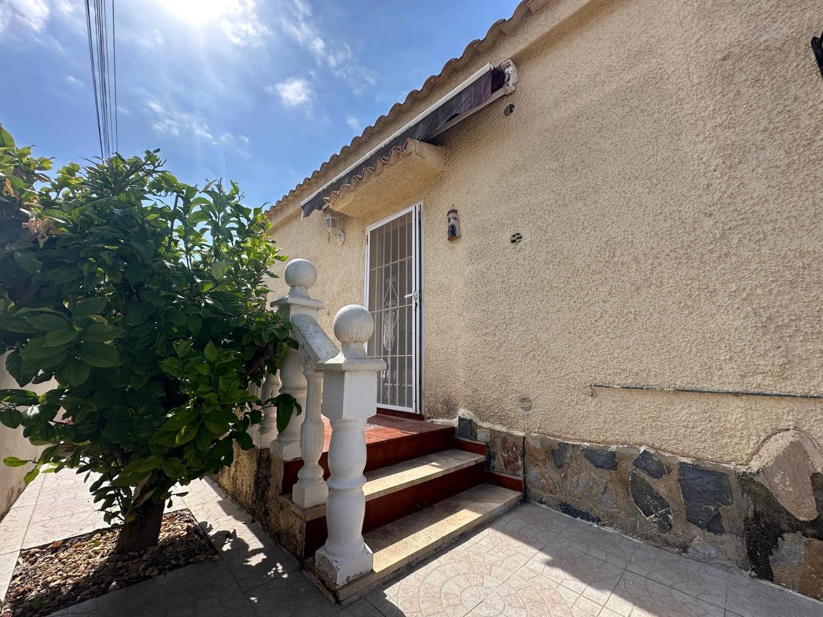 2 sovrum Villa till salu i La Marina med garage - 200 000 € (Ref: 9893086)