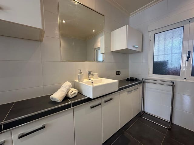 2 soveværelse Villa til salg i La Marina, Elche / Elx med garage - € 195.000 (Ref: 9893086)