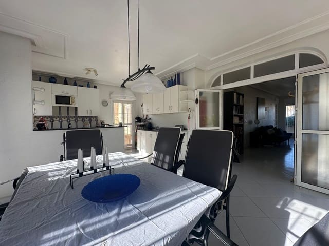 2 soveværelse Villa til salg i La Marina, Elche / Elx med garage - € 195.000 (Ref: 9893086)
