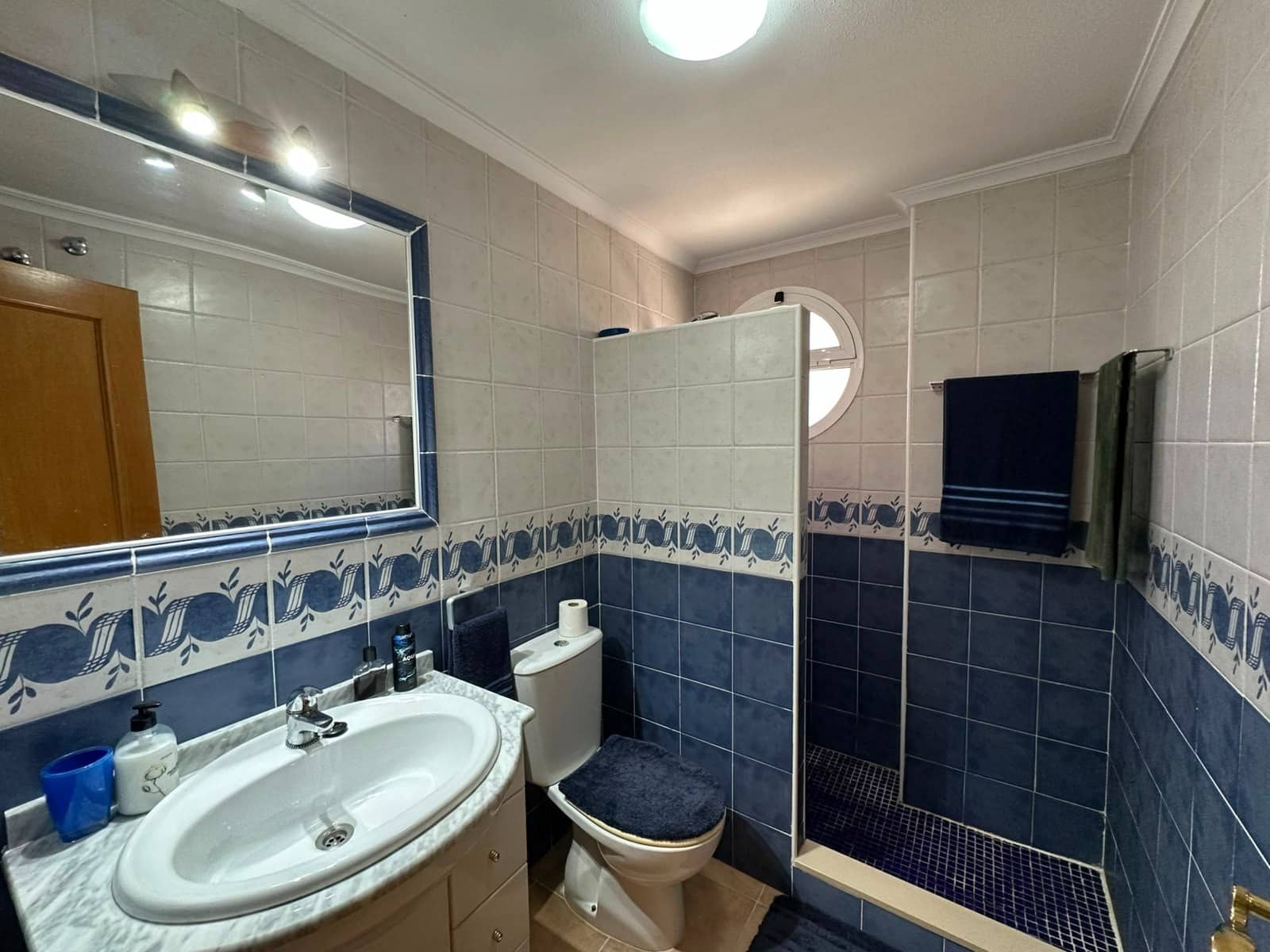 3 bedroom Villa for sale in La Marina with pool - € 190,000 (Ref: 9905178)