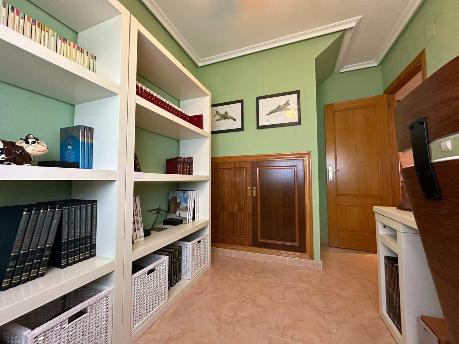 3 bedroom Villa for sale in La Marina with pool - € 190,000 (Ref: 9905178)