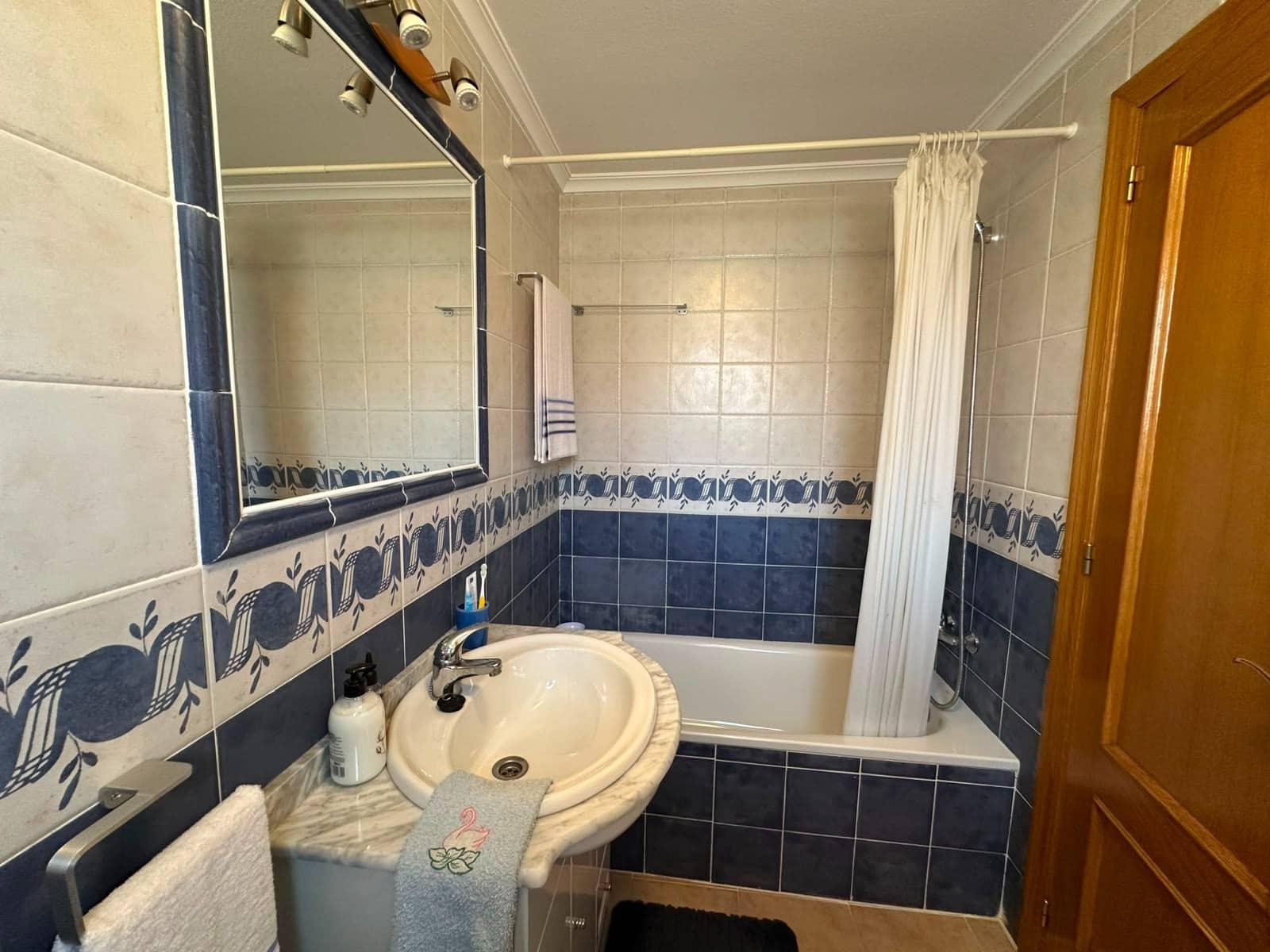 3 bedroom Villa for sale in La Marina with pool - € 190,000 (Ref: 9905178)