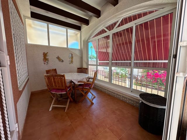 3 bedroom Villa for sale in La Marina, Elche / Elx with pool - € 190,000 (Ref: 9905178)