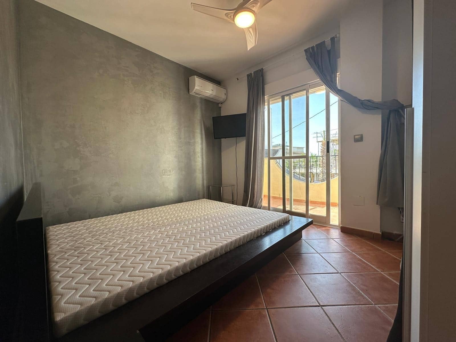 3 chambre Villa/Maison à vendre à La Marina avec piscine - 189 500 € (Ref: 9927729)