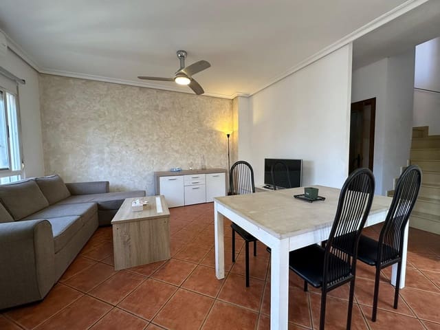 3 soveværelse Villa til salg i La Marina, Elche / Elx med swimmingpool - € 189.500 (Ref: 9927729)