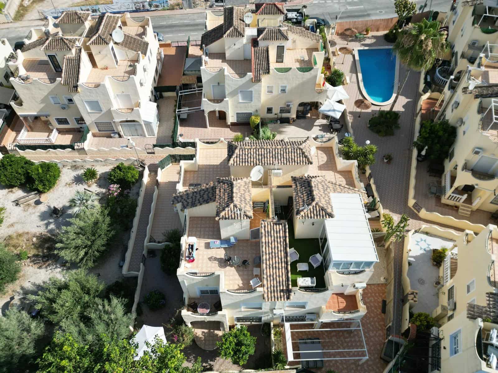 3 chambre Villa/Maison à vendre à La Marina avec piscine - 189 500 € (Ref: 9927729)