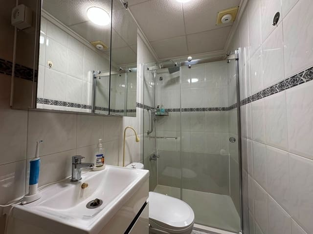 2 soveværelse Byhus til salg i La Marina, Elche / Elx - € 145.000 (Ref: 9946612)