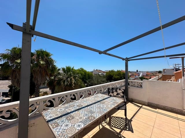 2 soveværelse Byhus til salg i La Marina, Elche / Elx - € 145.000 (Ref: 9946612)