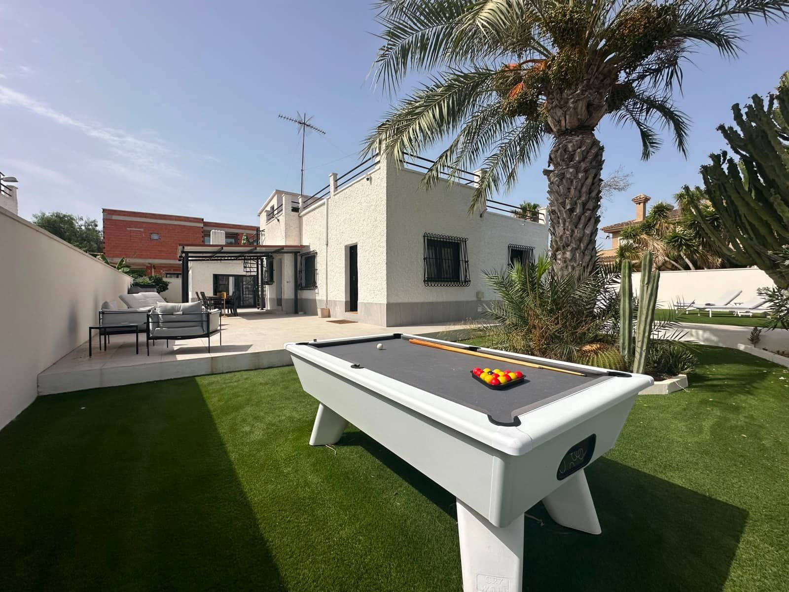 3 bedroom Villa for sale in La Marina with pool garage - € 475,000 (Ref: 9965896)