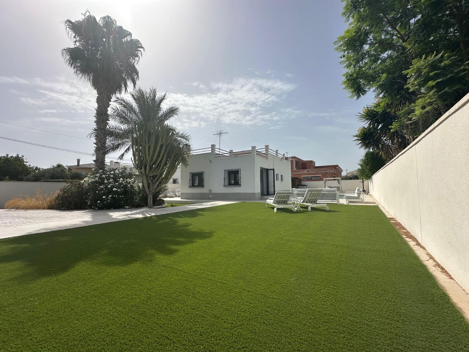 3 bedroom Villa for sale in La Marina with pool garage - € 475,000 (Ref: 9965896)