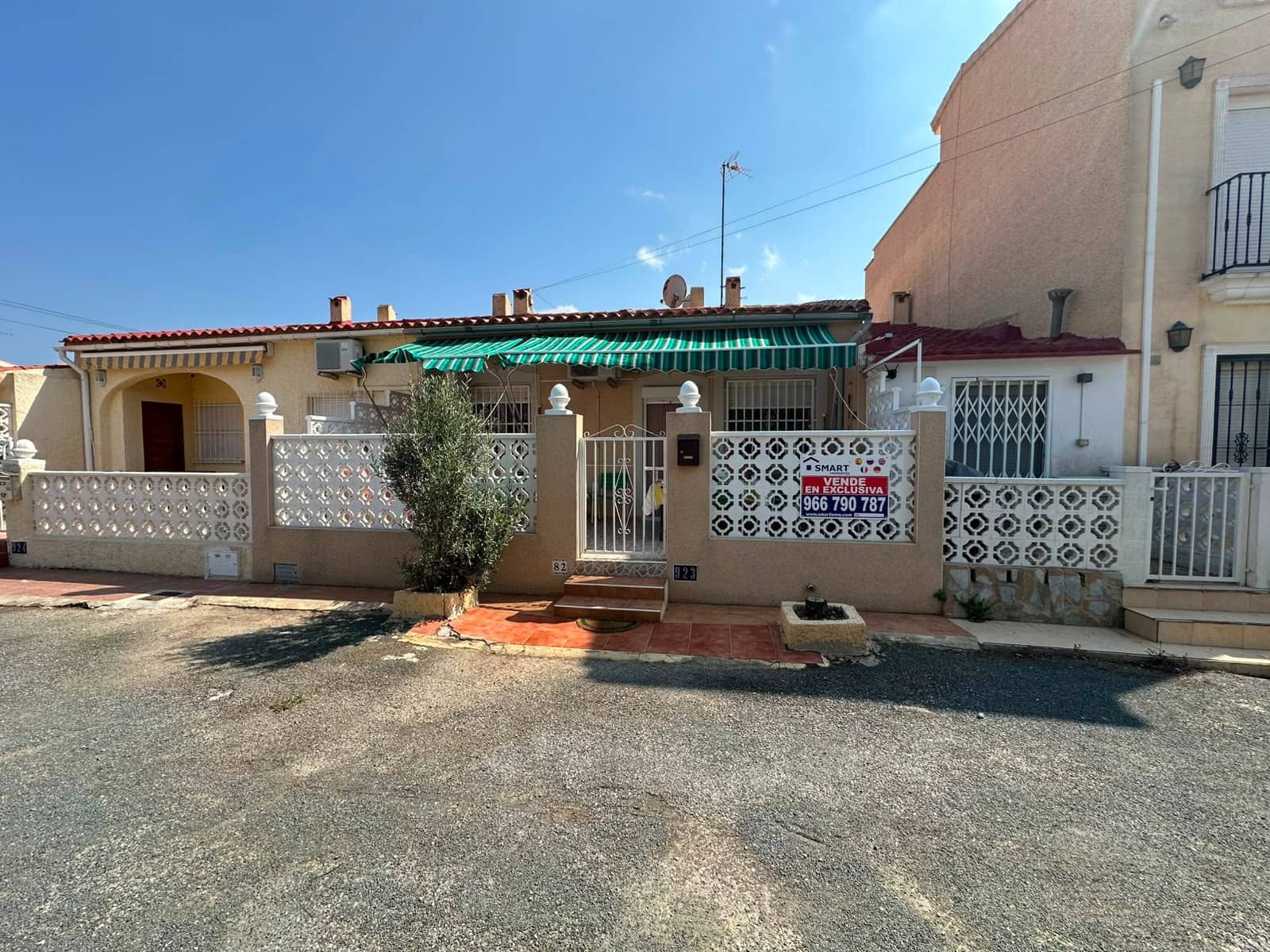 3 soverom Bungalow til salgs i La Marina - € 120 000 (Ref: 9983746)