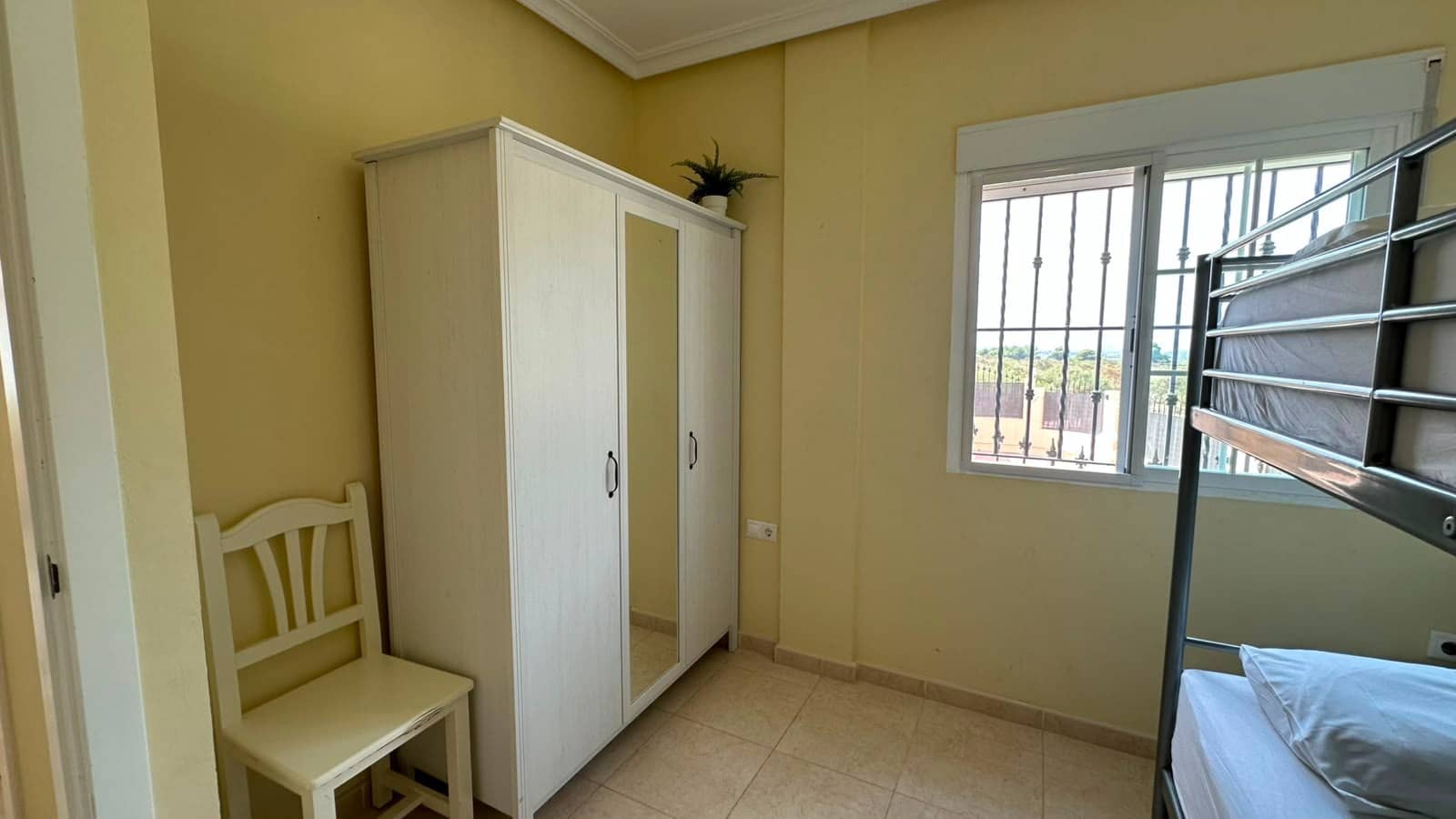 Pareado de 3 habitaciones en La Marina en venta con piscina - 219.000 € (Ref: 9984015)