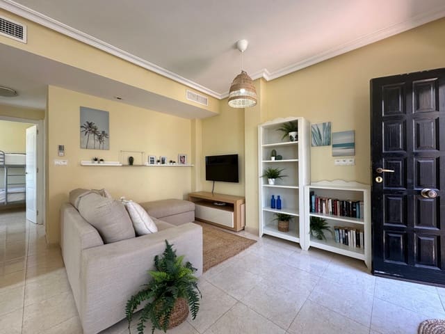 3 bedroom Semi-detached Villa for sale in La Marina, Elche / Elx with pool - € 209,000 (Ref: 9984015)