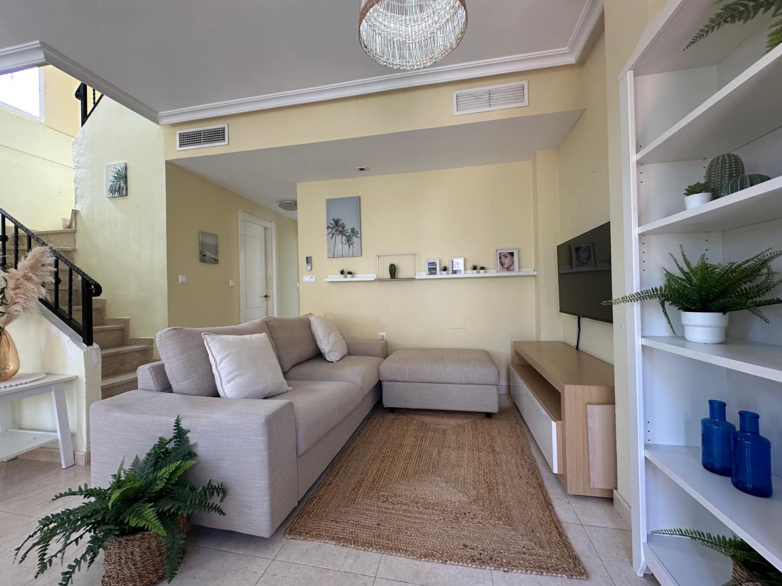 3 sypialnia Dom blizniak na sprzedaż w La Marina z basenem - 209 000 € (Ref: 9984015)