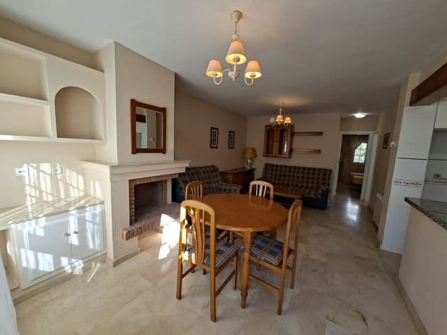 2 slaapkamer Bungalow te koop in Villamartin, Orihuela met zwembad - € 215.000 (Ref: 9987333)