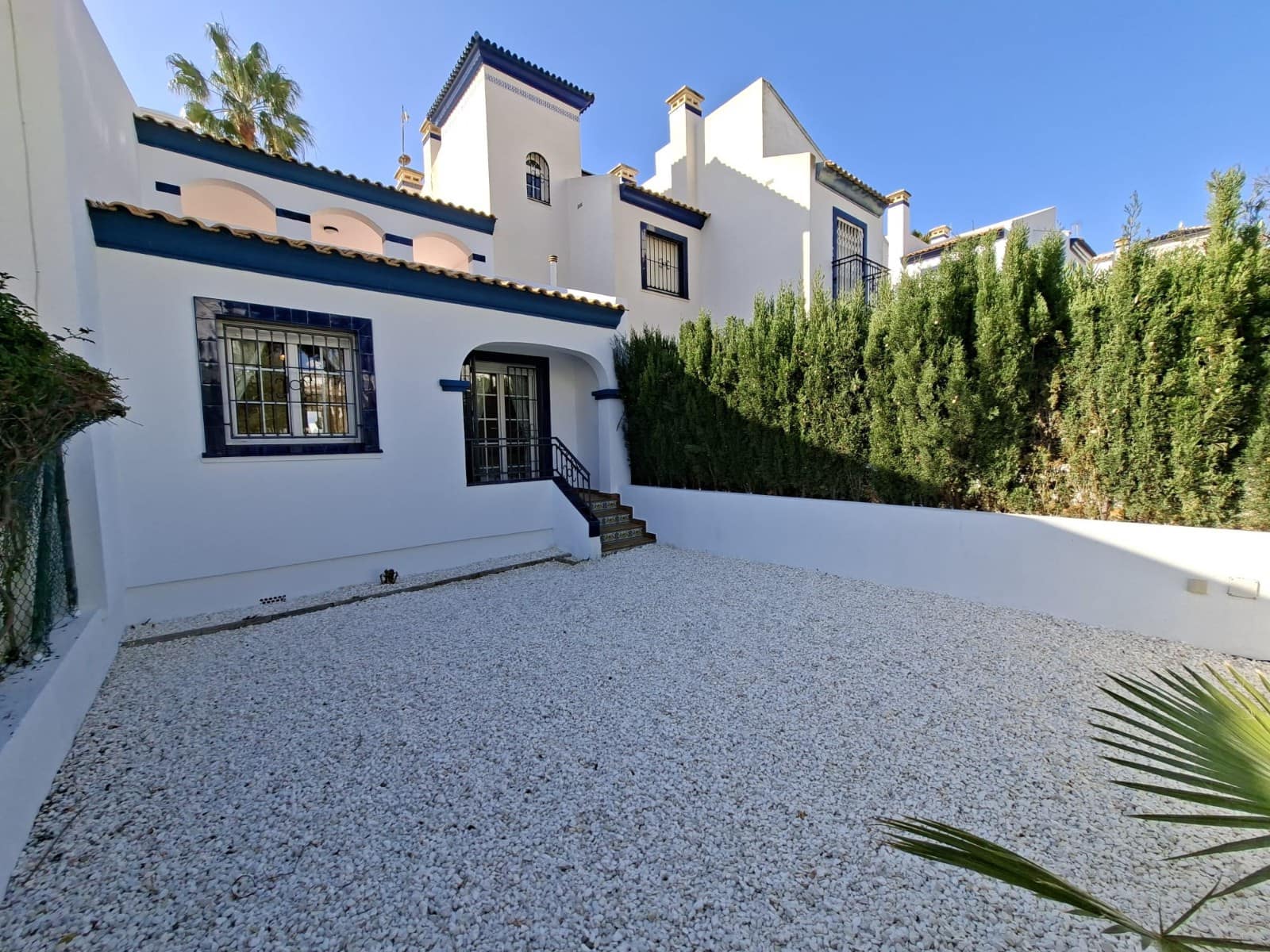 2 slaapkamer Bungalow te koop in Orihuela Costa met zwembad - € 215.000 (Ref: 9987333)
