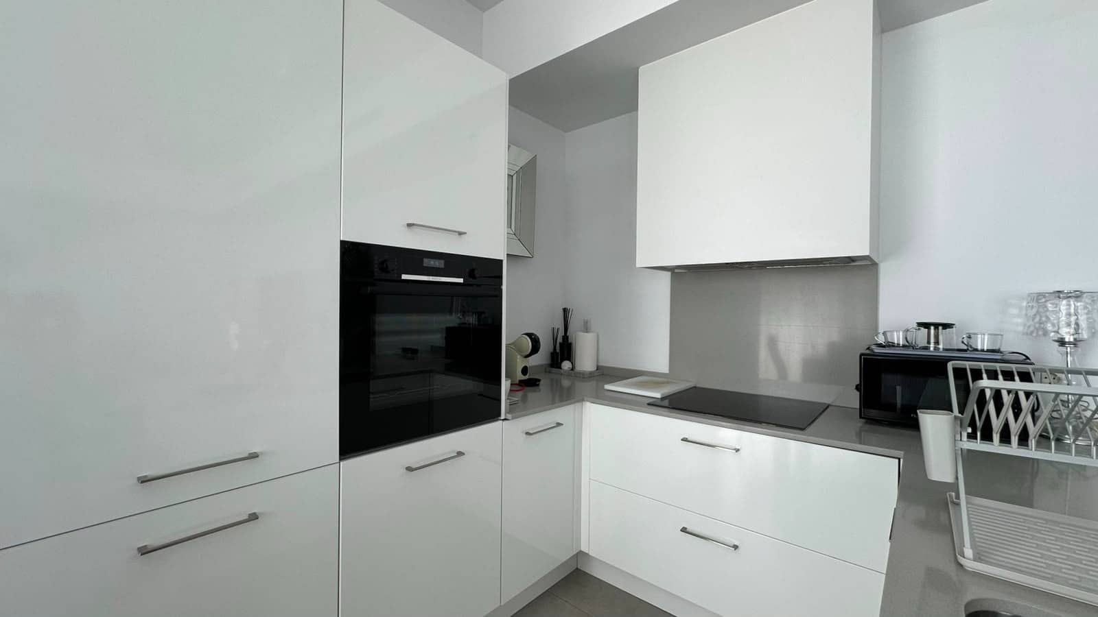 3 makuuhuone Paritalo myytävänä paikassa La Marina mukana uima-altaan 
autotalli - 459 000 € (Ref: 9990932)