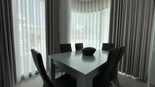 3 soverom Kjedet enebolig til salgs i La Marina, Elche / Elx med svømmebasseng garasje - € 459 000 (Ref: 9990932)