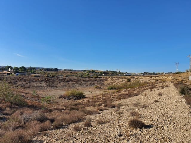 Tontti myytävänä paikassa Pla de la Vallonga, Alicante kaupunki - 134 000 € (Ref: 9996299)