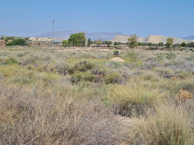 Bouwgrond te koop in Alicante stad - € 89.000 (Ref: 9996300)
