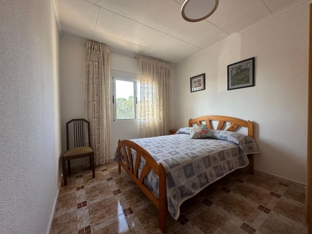 4 camera da letto Casa in vendita in La Marina, Elche / Elx - 180.000 € (Rif: 9997517)