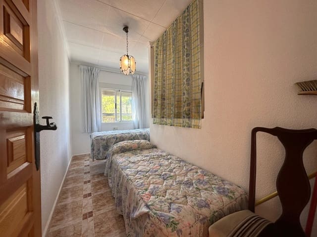 4 camera da letto Casa in vendita in La Marina, Elche / Elx - 180.000 € (Rif: 9997517)
