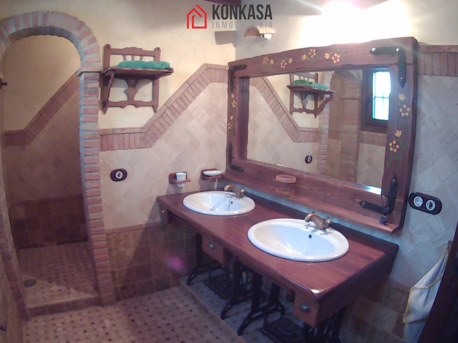 6 bedroom Finca/Country House for sale in Arcos de la Frontera with pool - € 475,000 (Ref: 9446785)