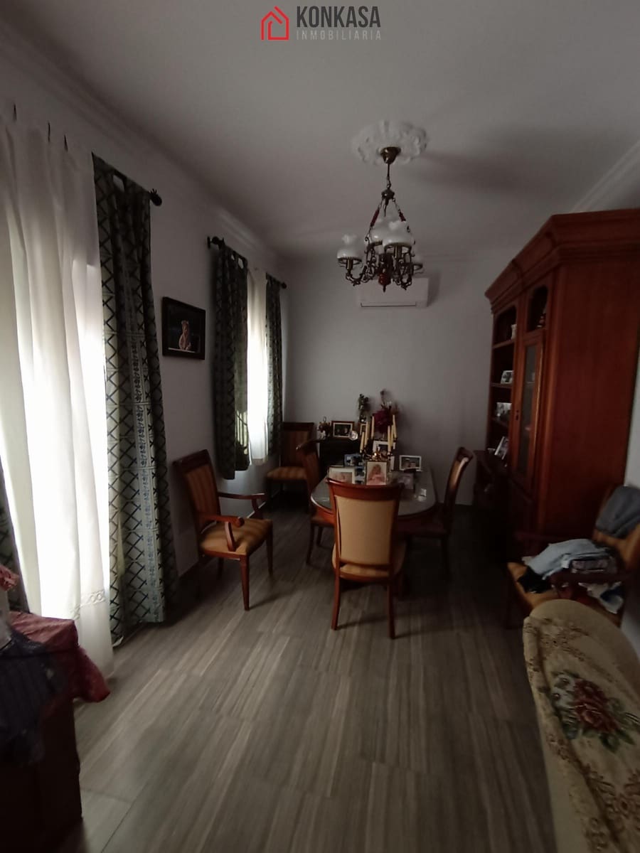 Casa de 2 habitaciones en Arcos de la Frontera en venta con garaje - 212.700 € (Ref: 9446786)