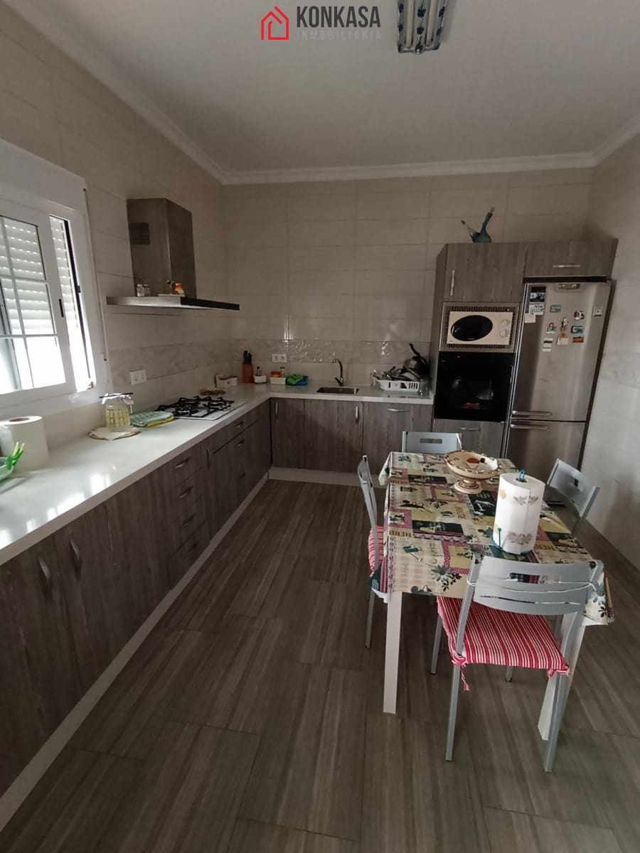 Casa de 2 habitaciones en Arcos de la Frontera en venta con garaje - 212.700 € (Ref: 9446786)