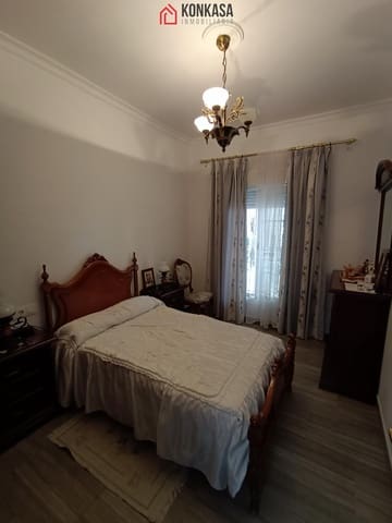 Casa de 2 habitaciones en Arcos de la Frontera en venta con garaje - 212.700 € (Ref: 9446786)